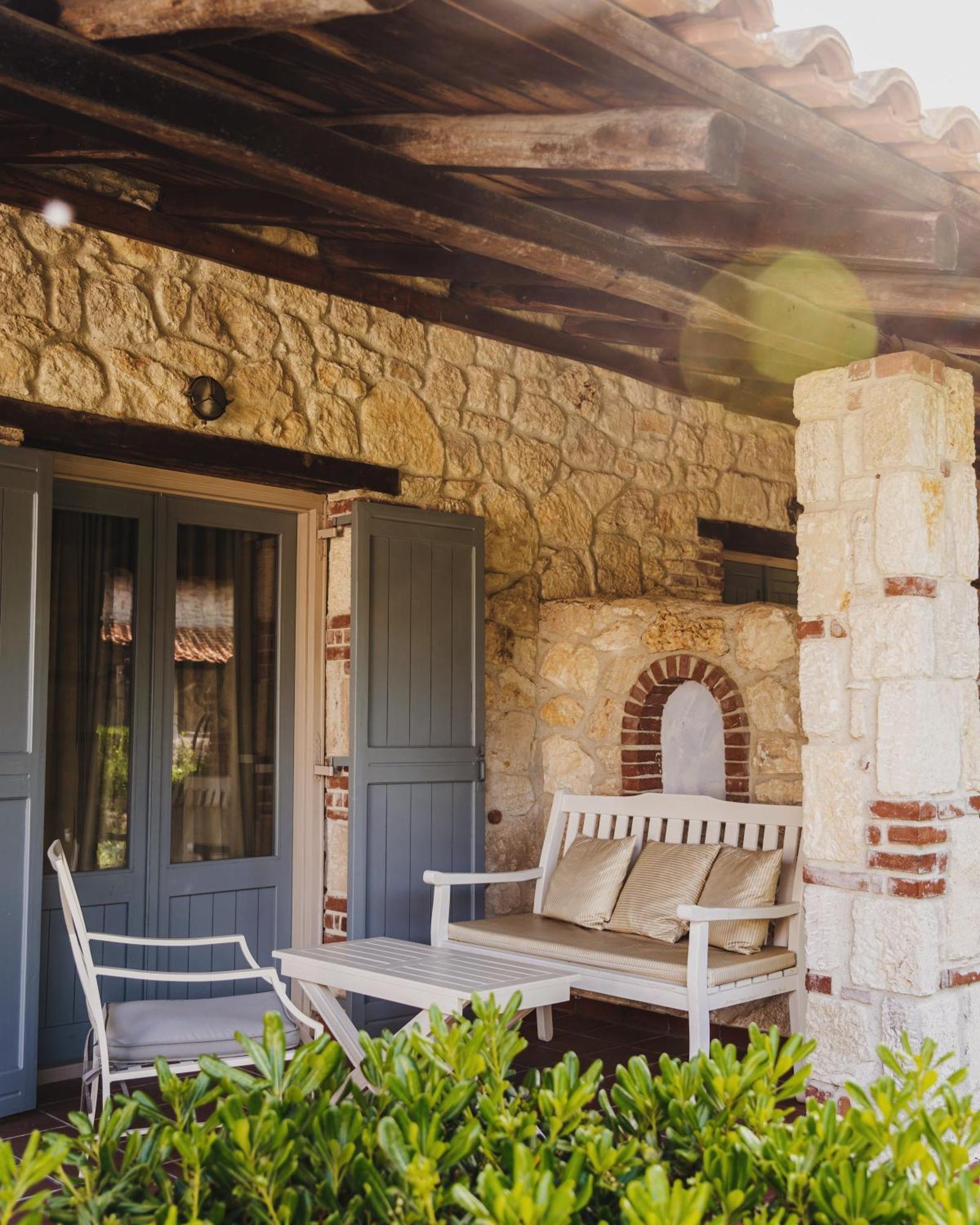 Petrino Eco Village Afytos Exterior photo