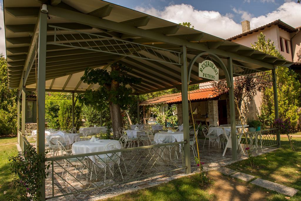 Petrino Eco Village Afytos Exterior photo